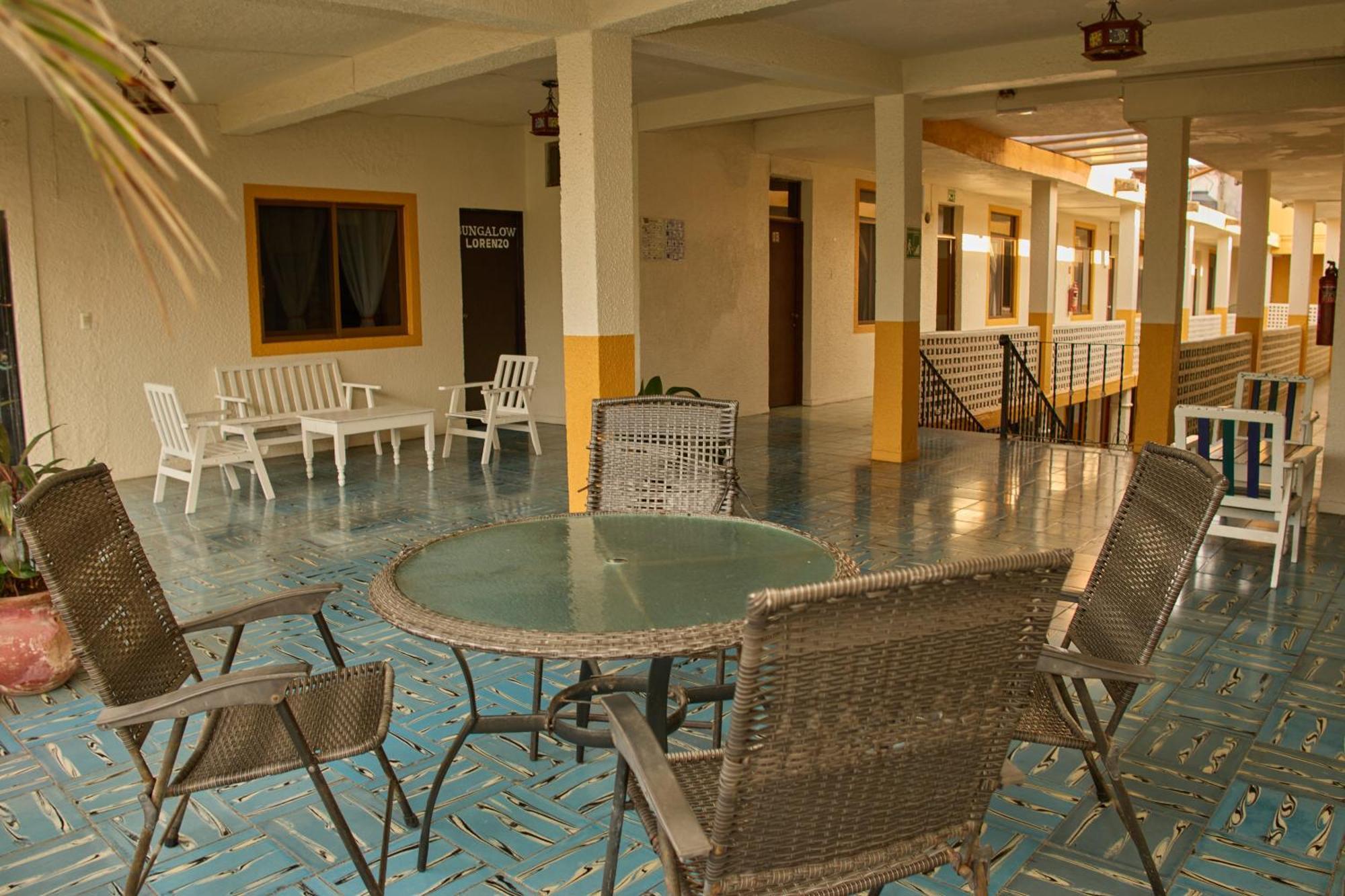 Hotel San Lorenzo Barra de Navidad Εξωτερικό φωτογραφία
