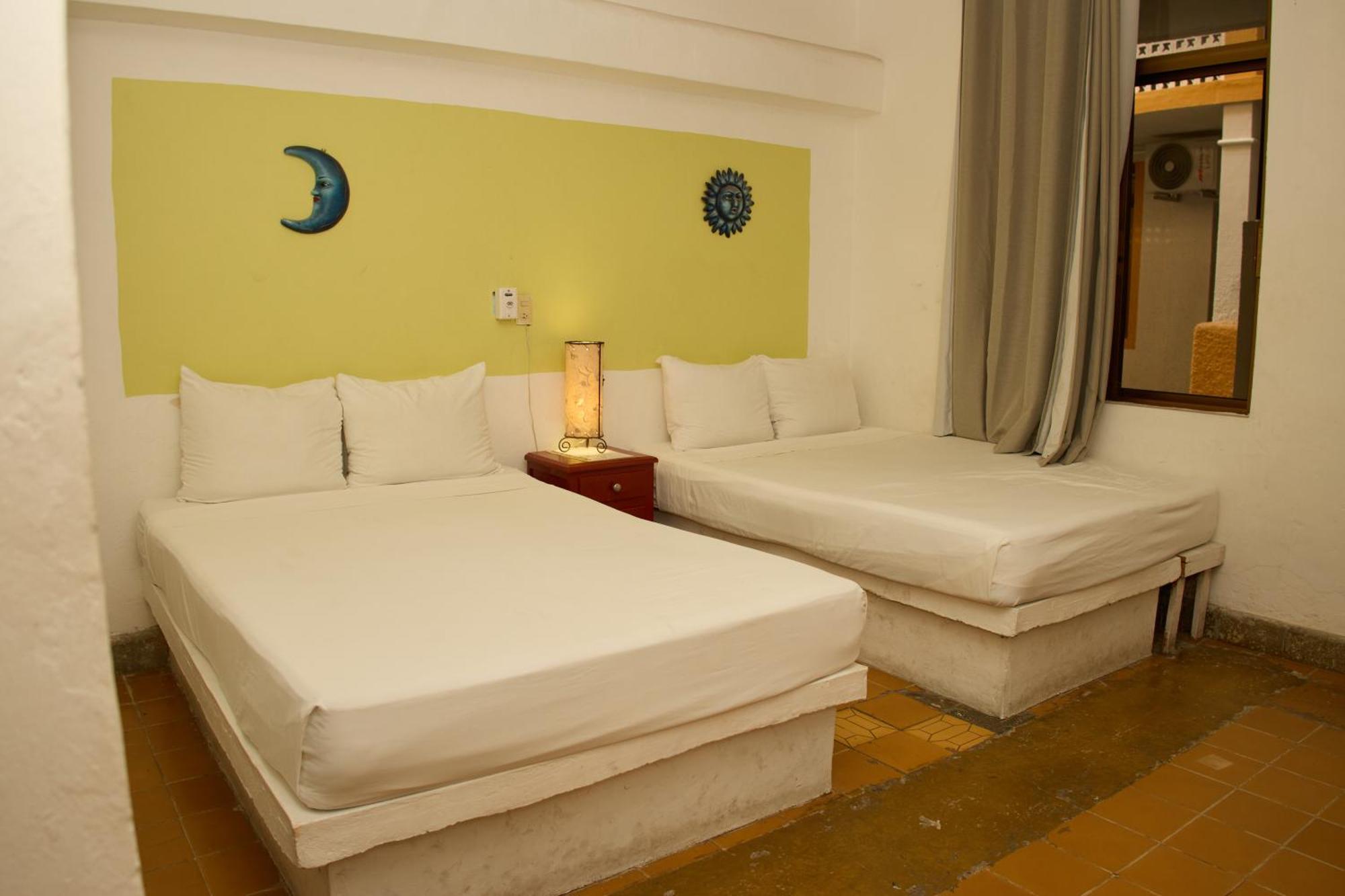 Hotel San Lorenzo Barra de Navidad Εξωτερικό φωτογραφία
