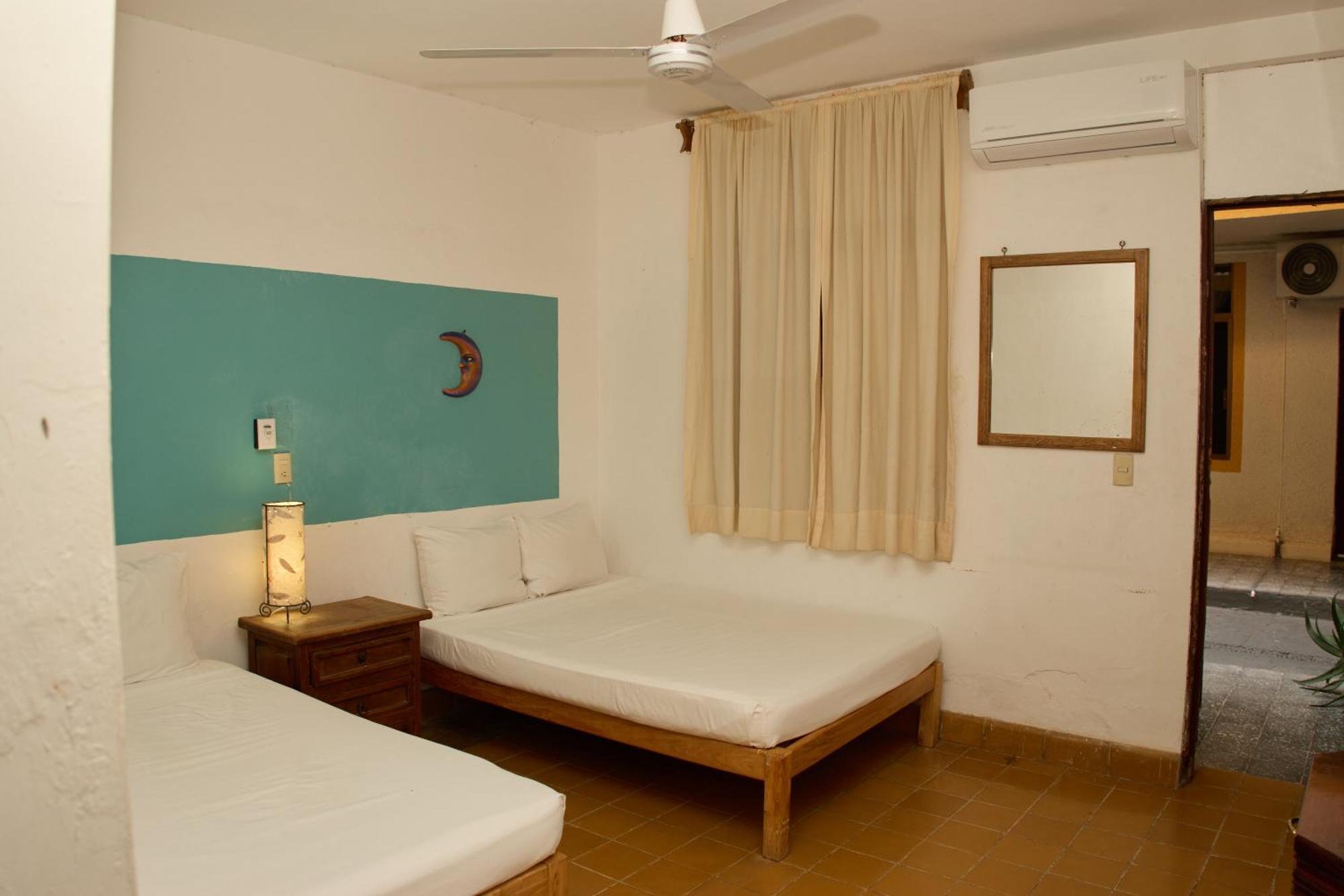 Hotel San Lorenzo Barra de Navidad Εξωτερικό φωτογραφία