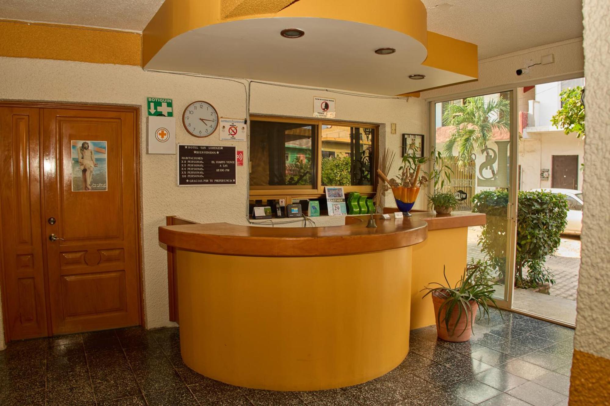 Hotel San Lorenzo Barra de Navidad Εξωτερικό φωτογραφία