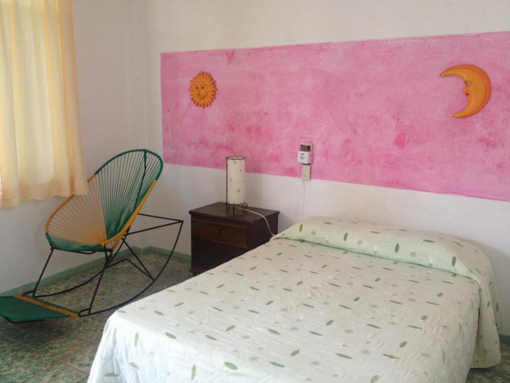 Hotel San Lorenzo Barra de Navidad Δωμάτιο φωτογραφία