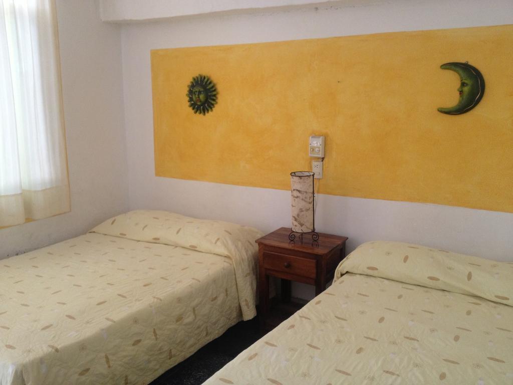 Hotel San Lorenzo Barra de Navidad Δωμάτιο φωτογραφία