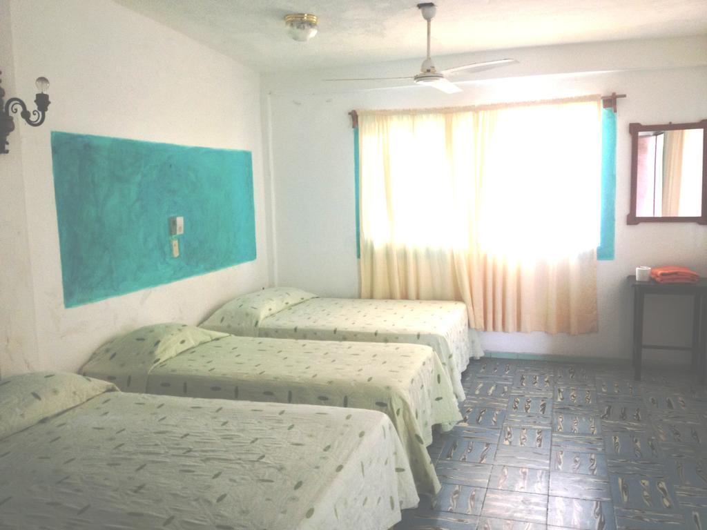 Hotel San Lorenzo Barra de Navidad Δωμάτιο φωτογραφία