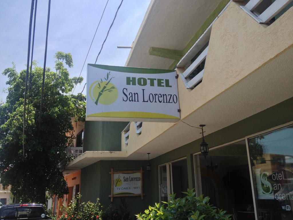Hotel San Lorenzo Barra de Navidad Εξωτερικό φωτογραφία