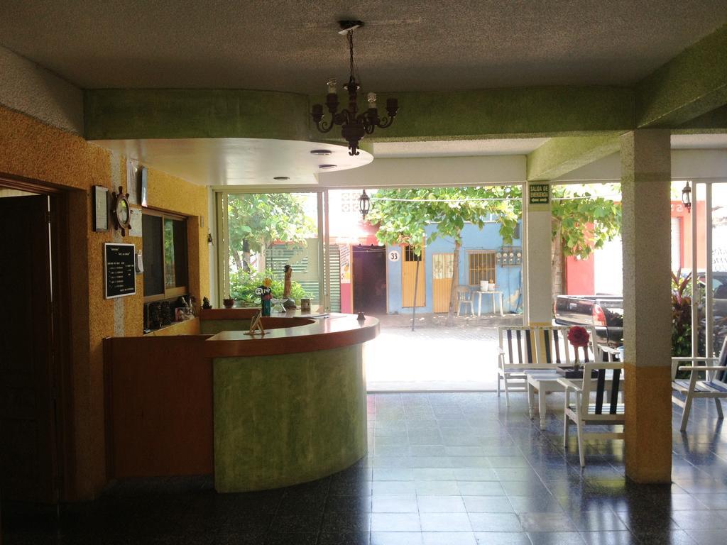 Hotel San Lorenzo Barra de Navidad Εξωτερικό φωτογραφία