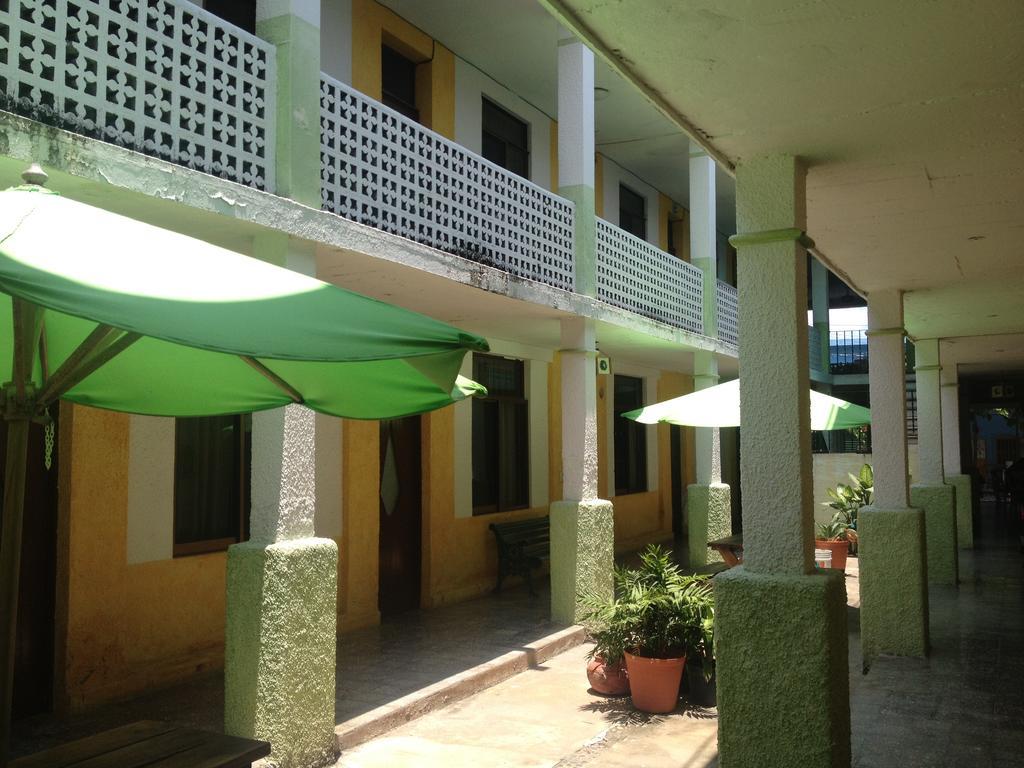 Hotel San Lorenzo Barra de Navidad Εξωτερικό φωτογραφία